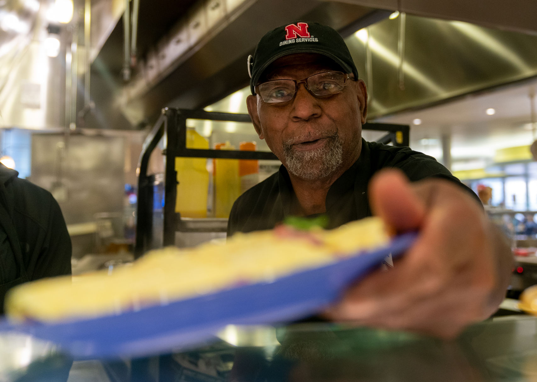 n-omeletman serving